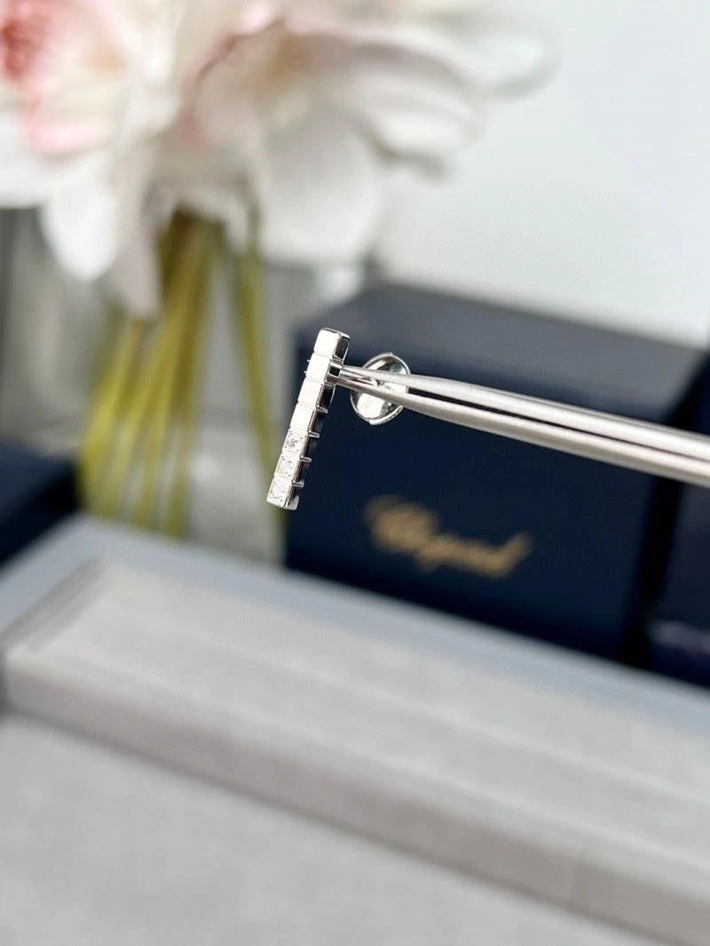 Chopard Earrings Supportive 210845