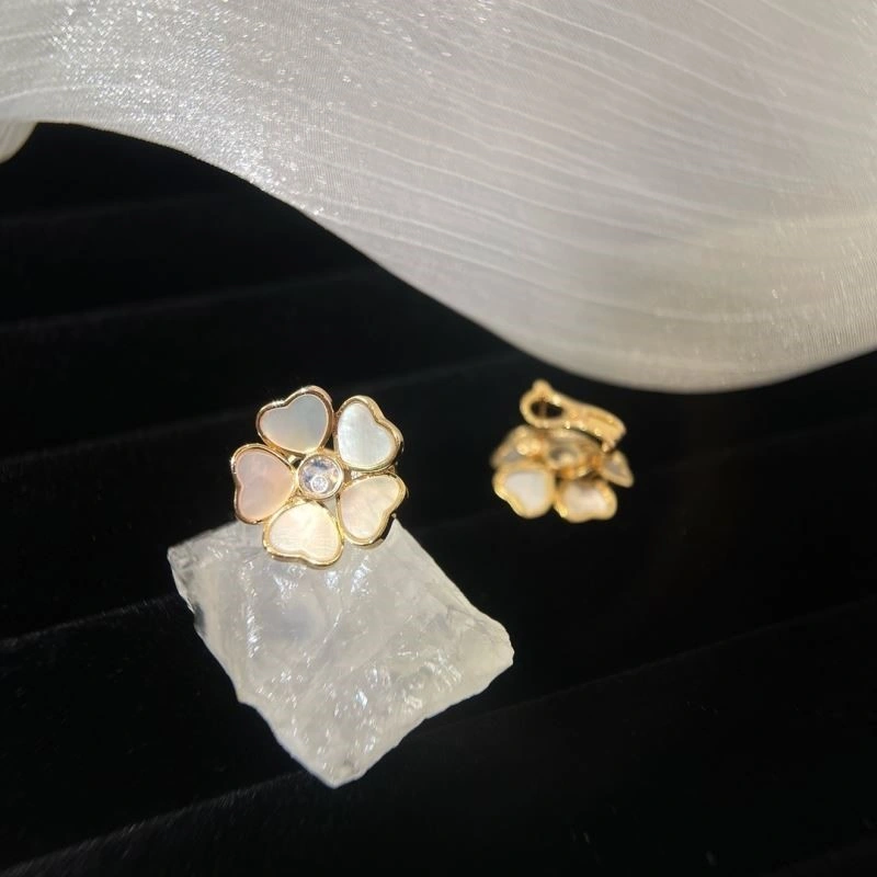 Seasonal Chopard Earrings 209423