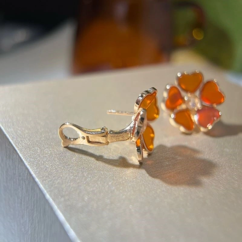 Seasonal Chopard Earrings 209423