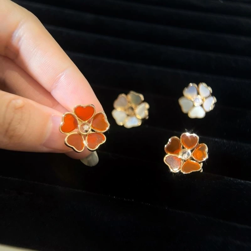 Seasonal Chopard Earrings 209423