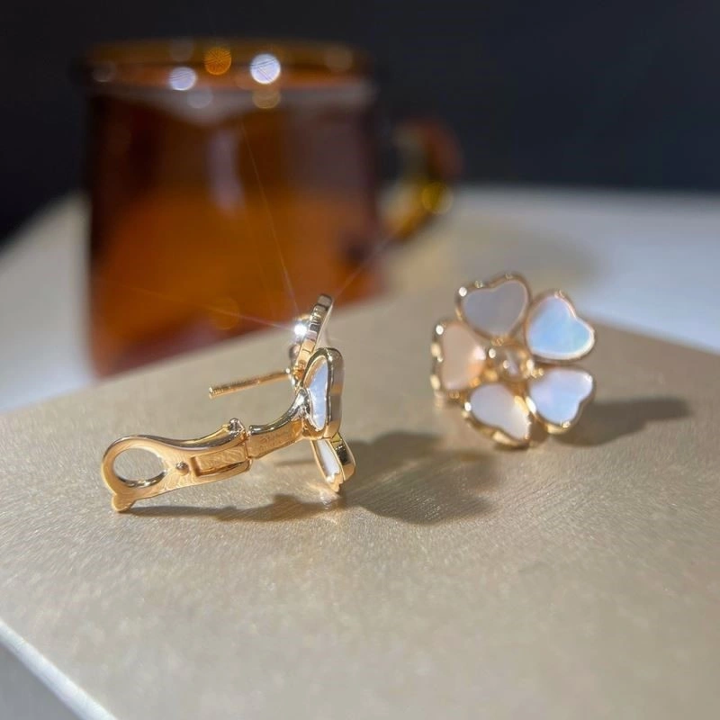 Seasonal Chopard Earrings 209423
