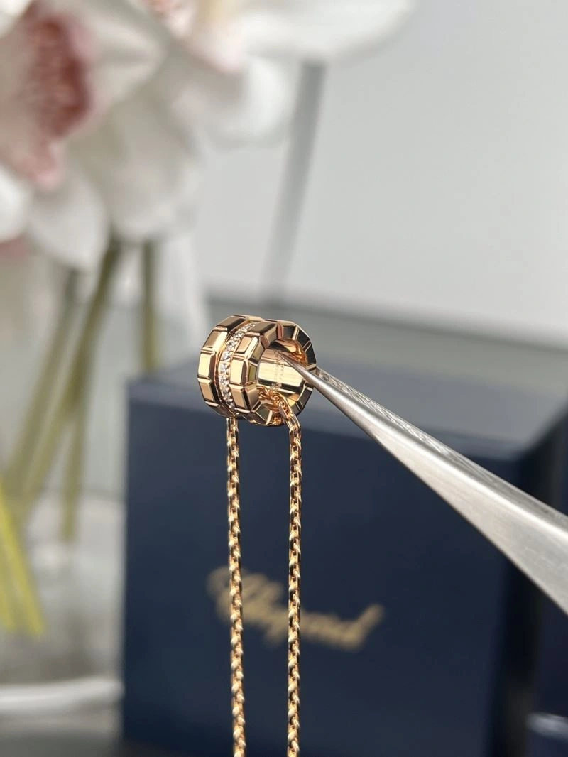Chopard Necklaces HighPerformance 212651