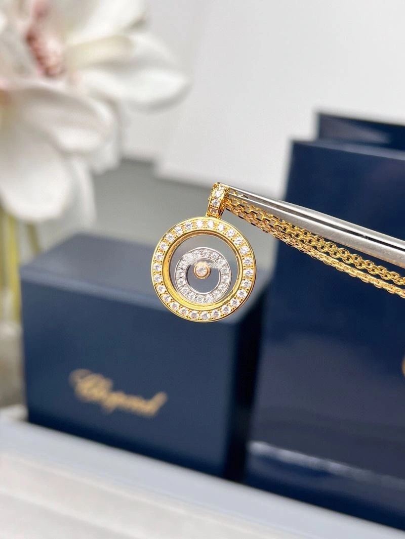 Chopard Necklaces Lightweight 212246