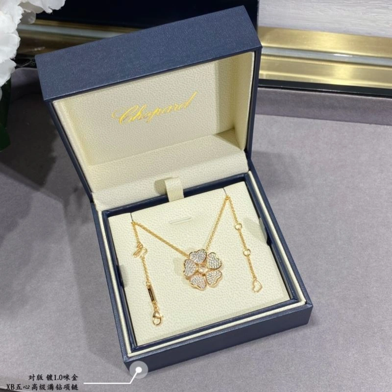 Sophisticated Chopard Necklaces 212241