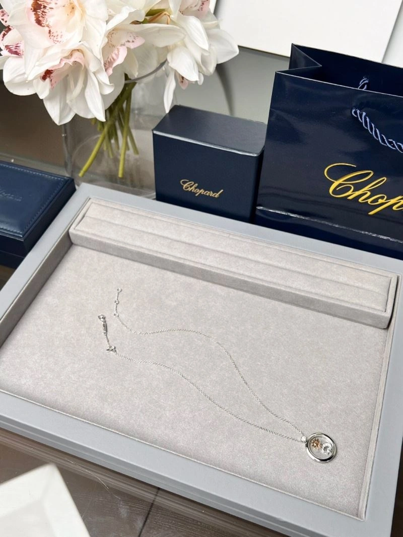 Chopard Necklaces Attractive 212228