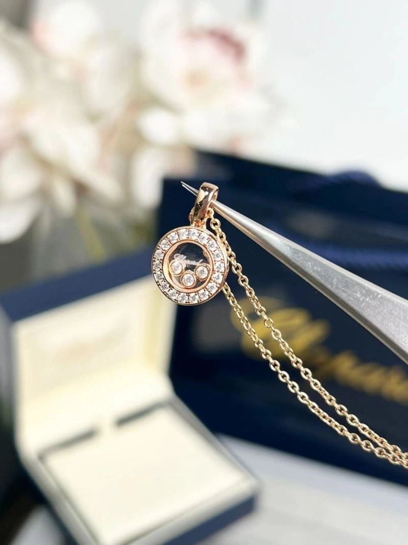 Chopard Necklaces Cozy 212220