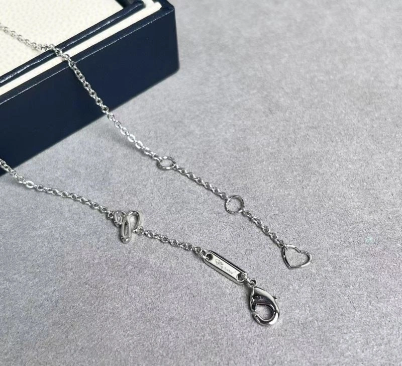 Timeless Chopard Necklaces 212225