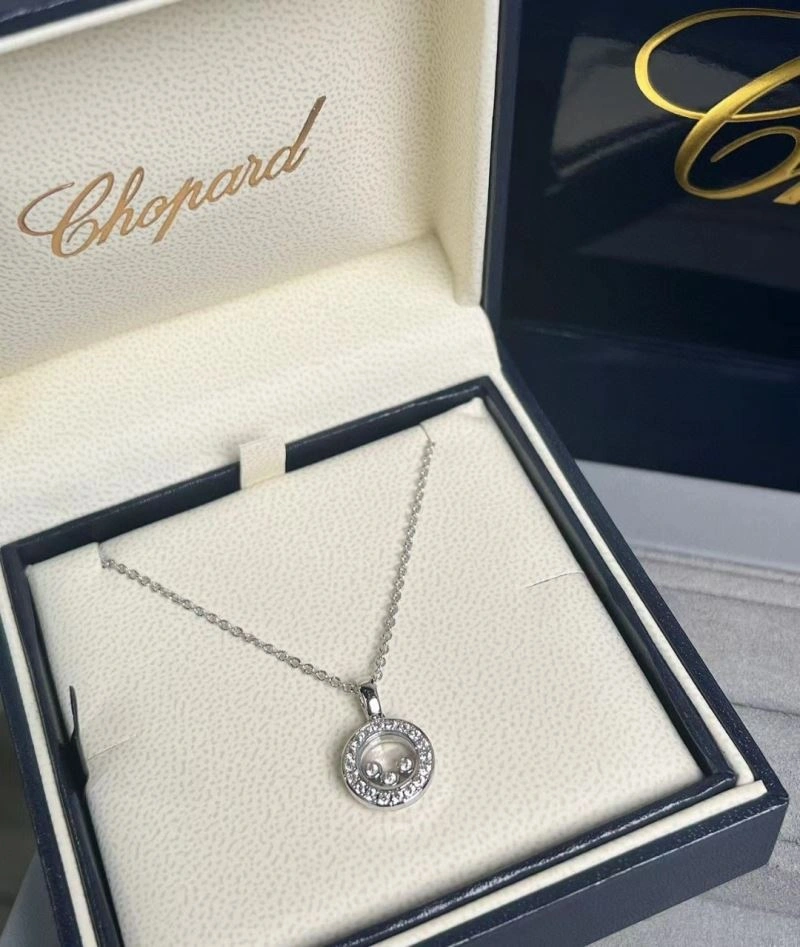 Timeless Chopard Necklaces 212225