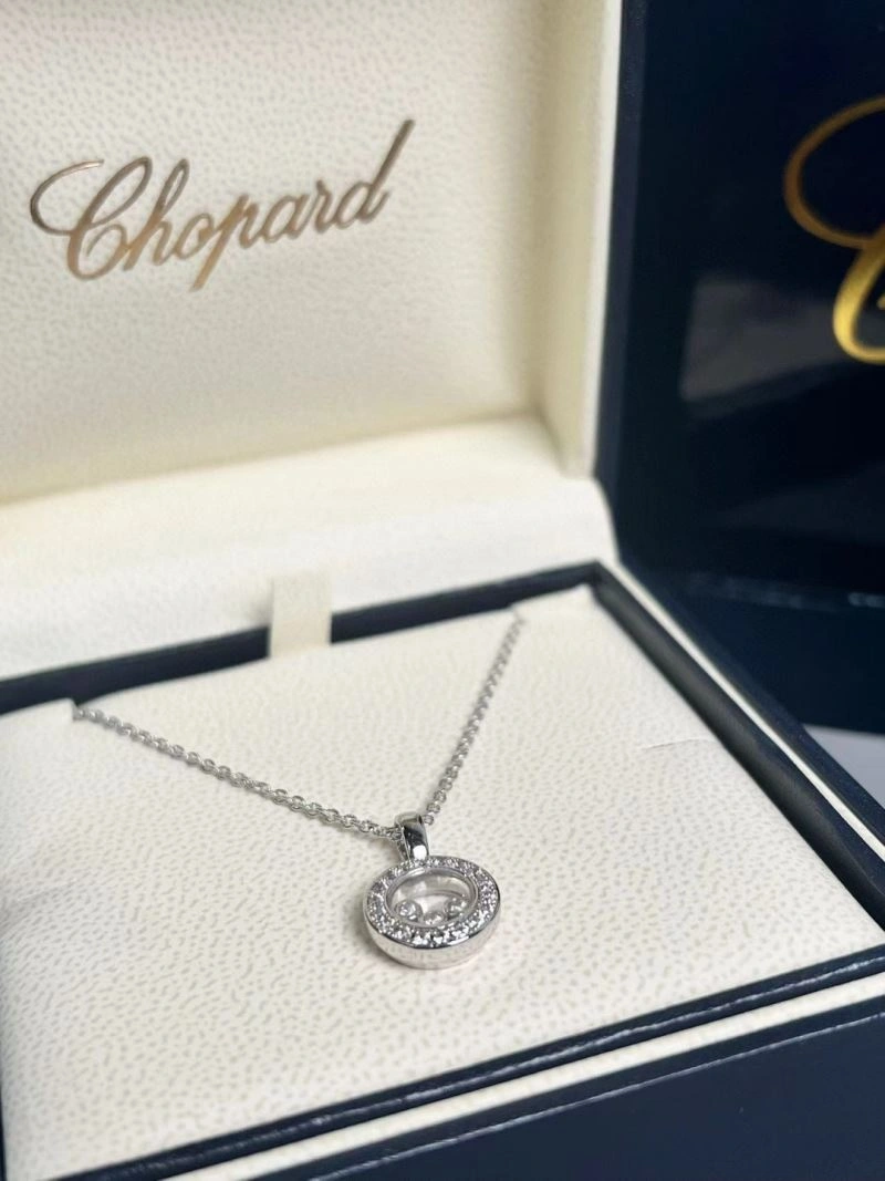 Timeless Chopard Necklaces 212225