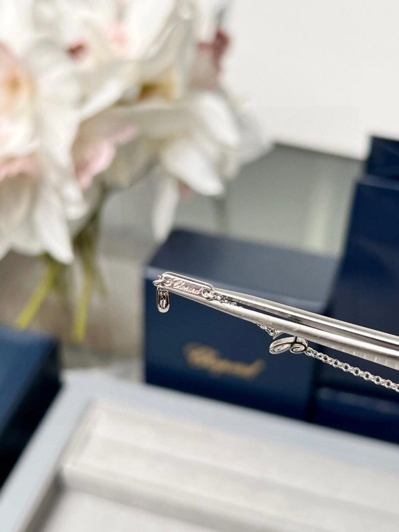 NewStyle Chopard Necklaces 210830