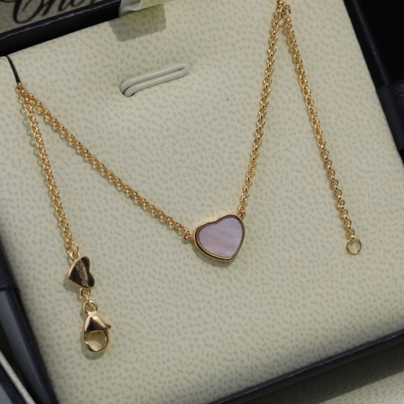 Compact Chopard Necklaces 209402