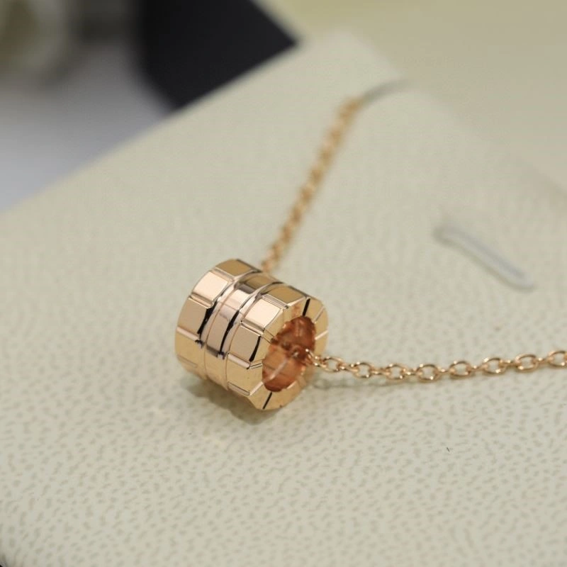 Chopard Necklaces Stylish 209407