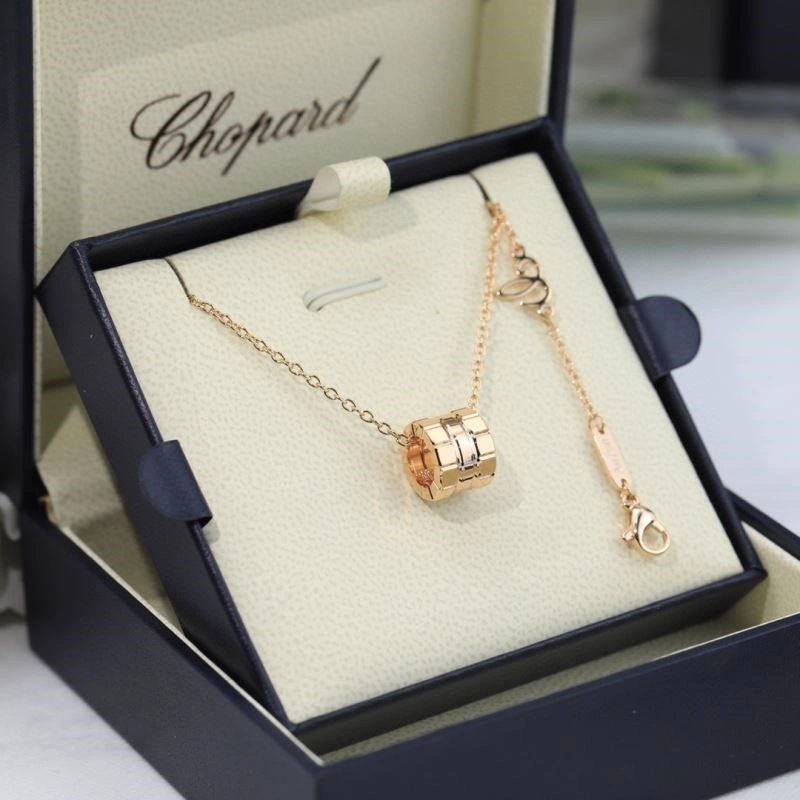 Chopard Necklaces Stylish 209407