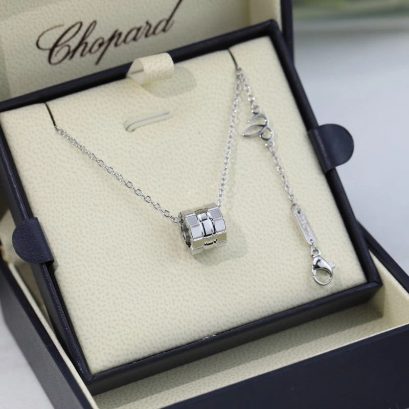 Chopard Necklaces Stylish 209407