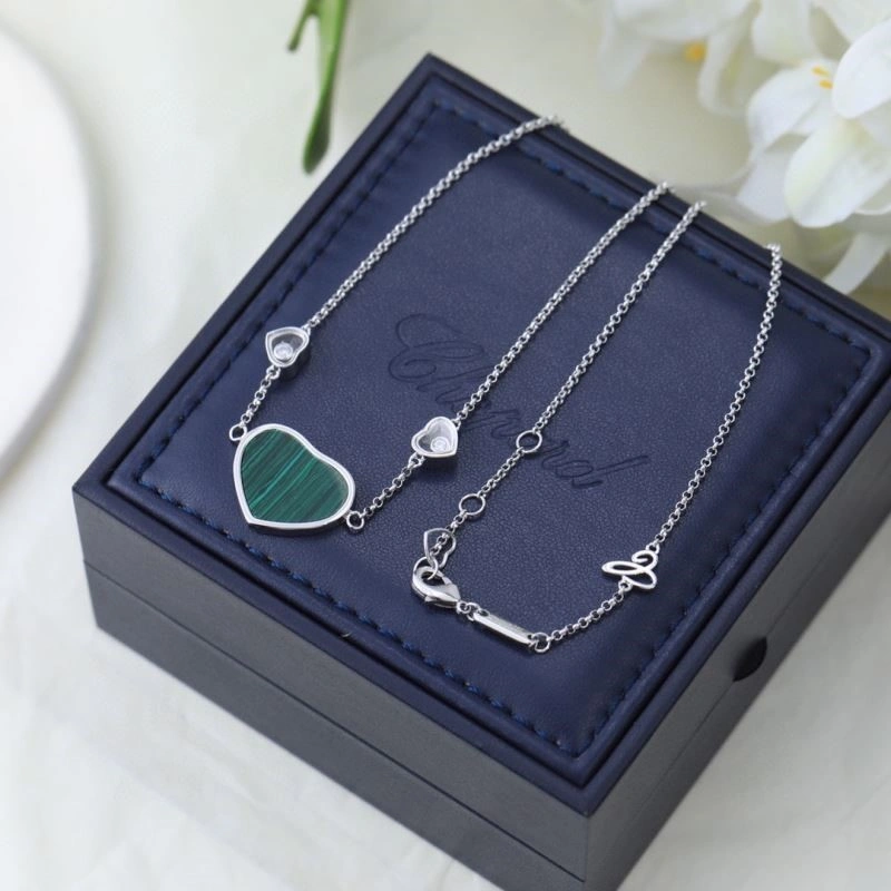 Sustainable Chopard Necklaces 208823