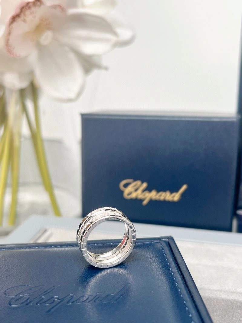 Versatile Chopard Rings 212647