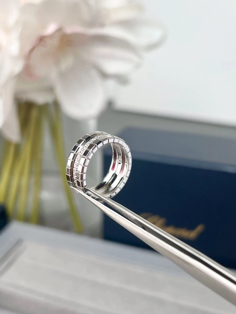 Versatile Chopard Rings 212647