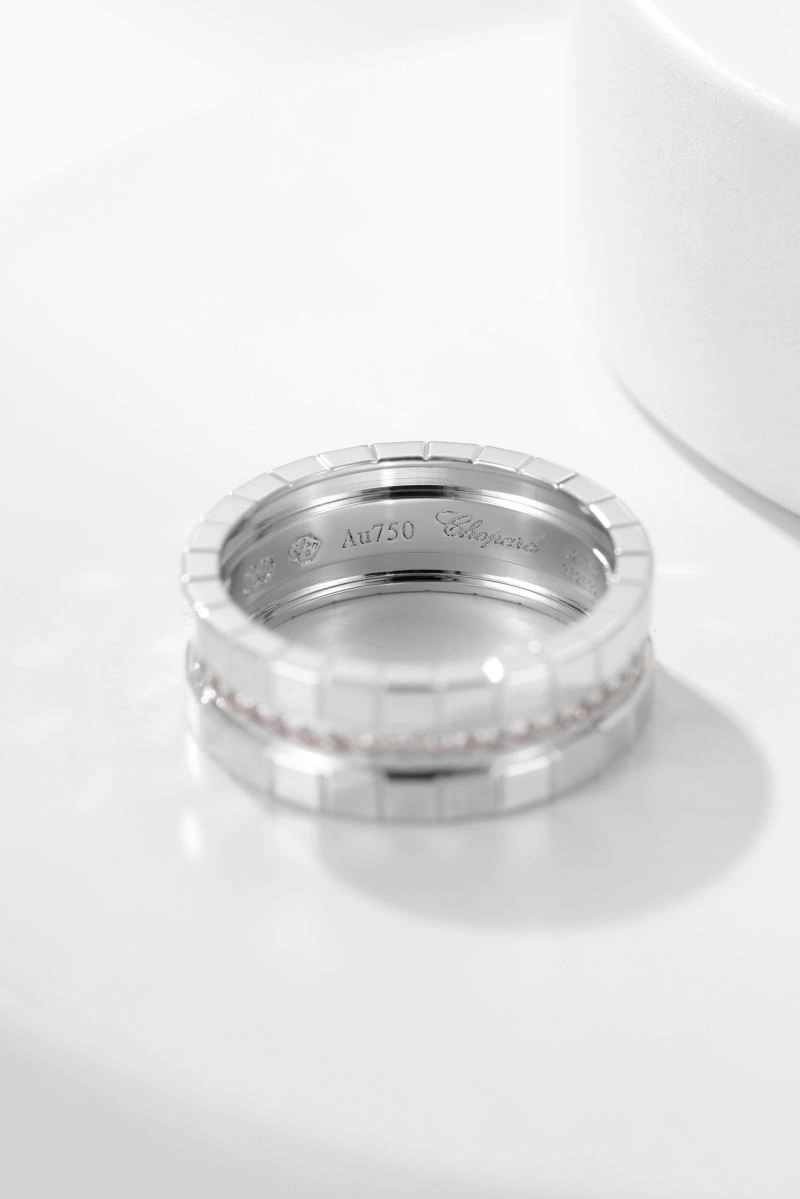 Modern Chopard Rings 209415