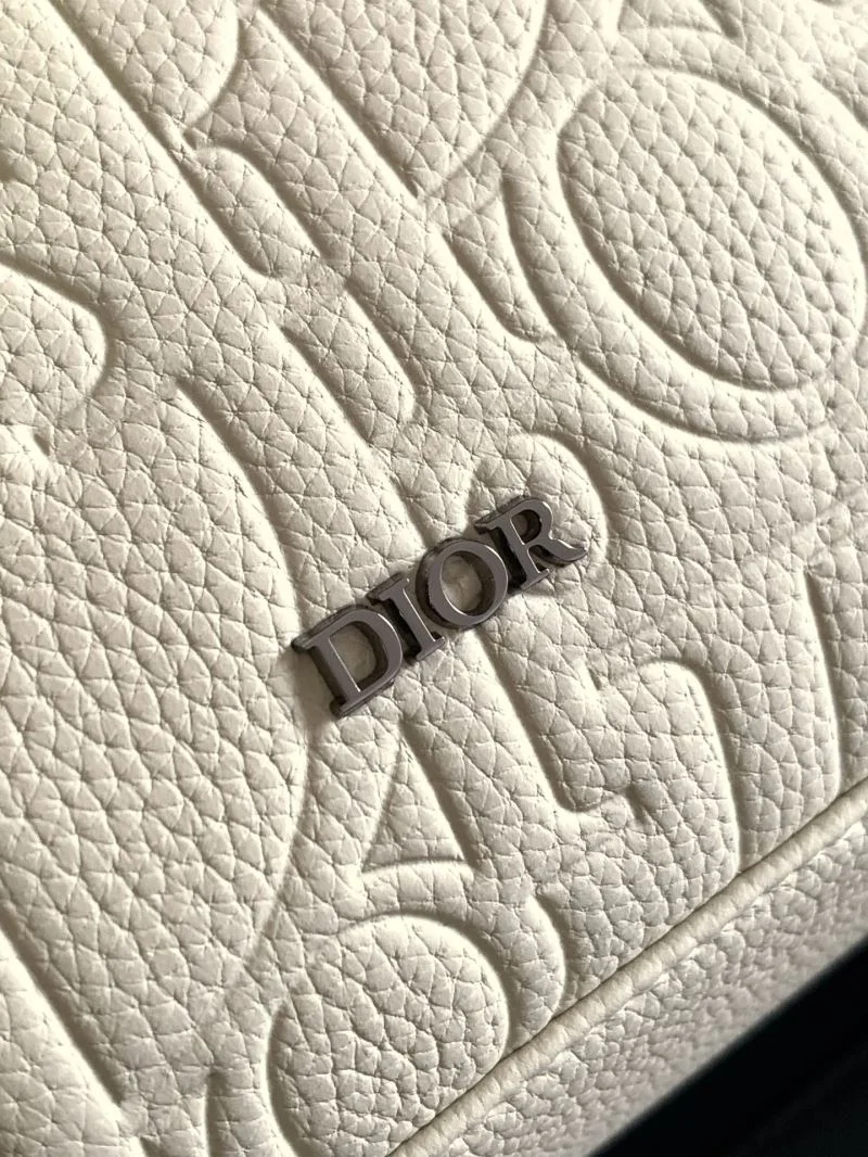 Sleek Christian Dior Backpacks 47727