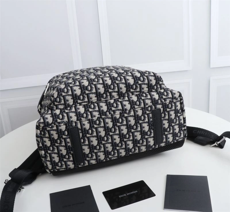 ModernLook Christian Dior Backpacks 74293