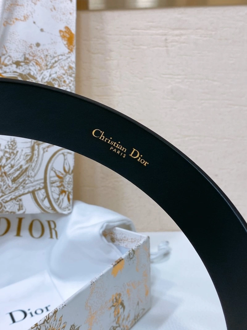 Elegant Christian Dior Belts 284765