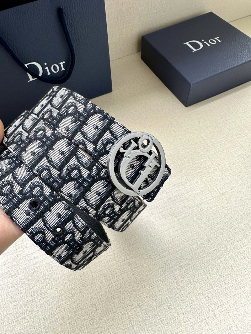 Neat Christian Dior Belts 285125
