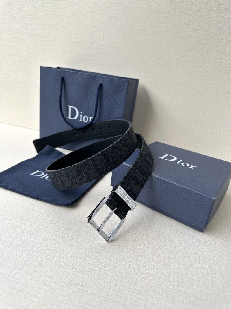 Lightweight Christian Dior Belts 285086
