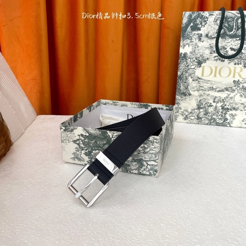 Minimalist Christian Dior Belts 285022
