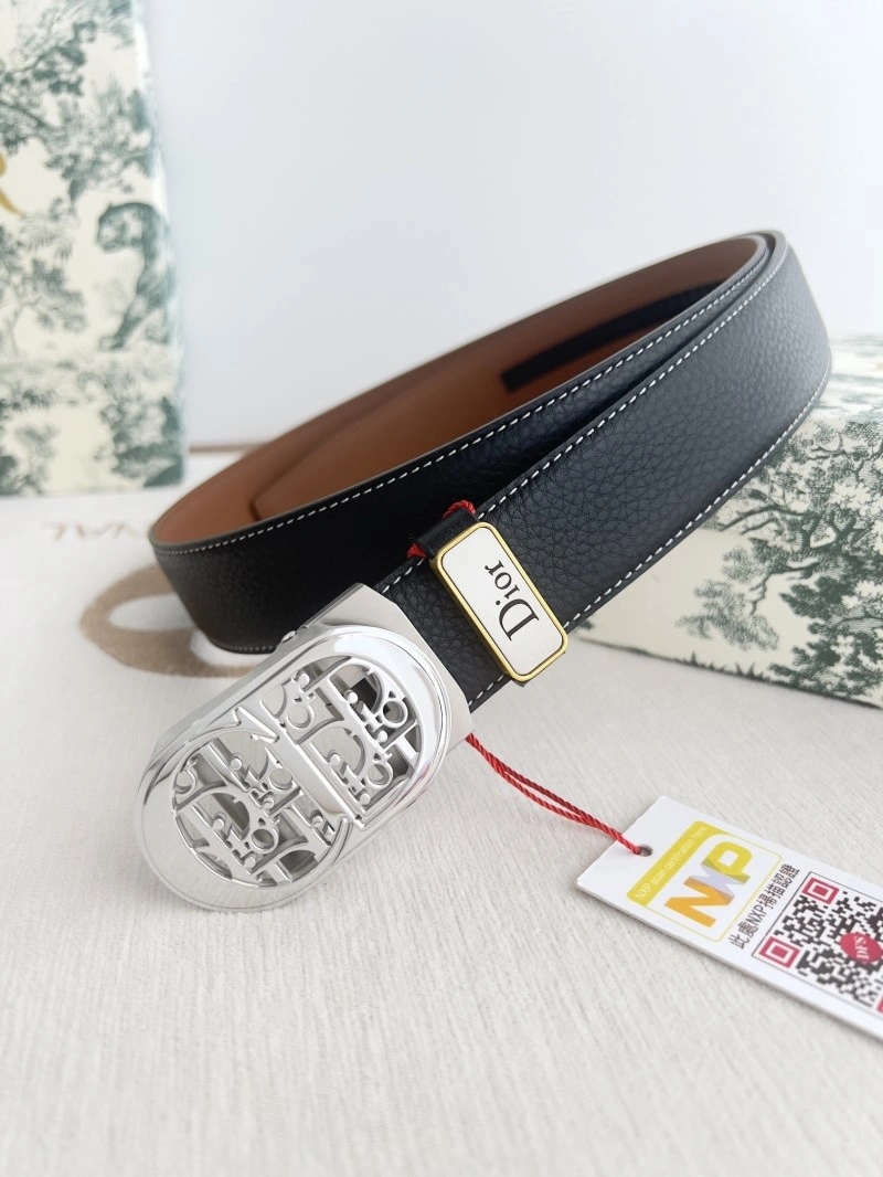 Christian Dior Belts Trendsetting 284843
