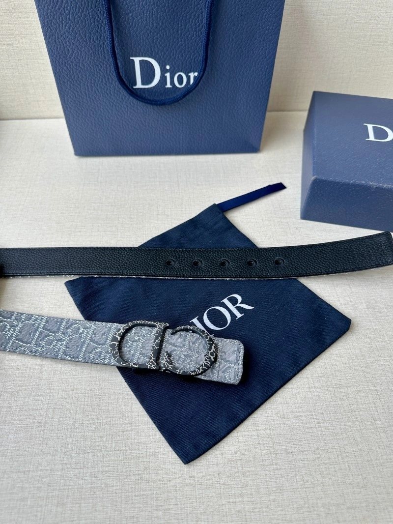 Versatile Christian Dior Belts 284842