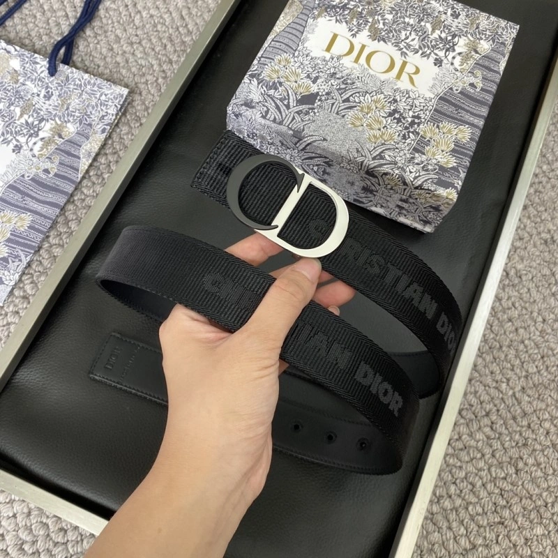 Christian Dior Belts Sleek 284646