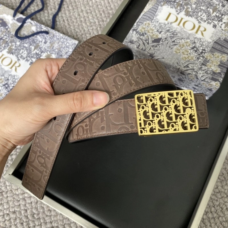 Sleek Christian Dior Belts 284622