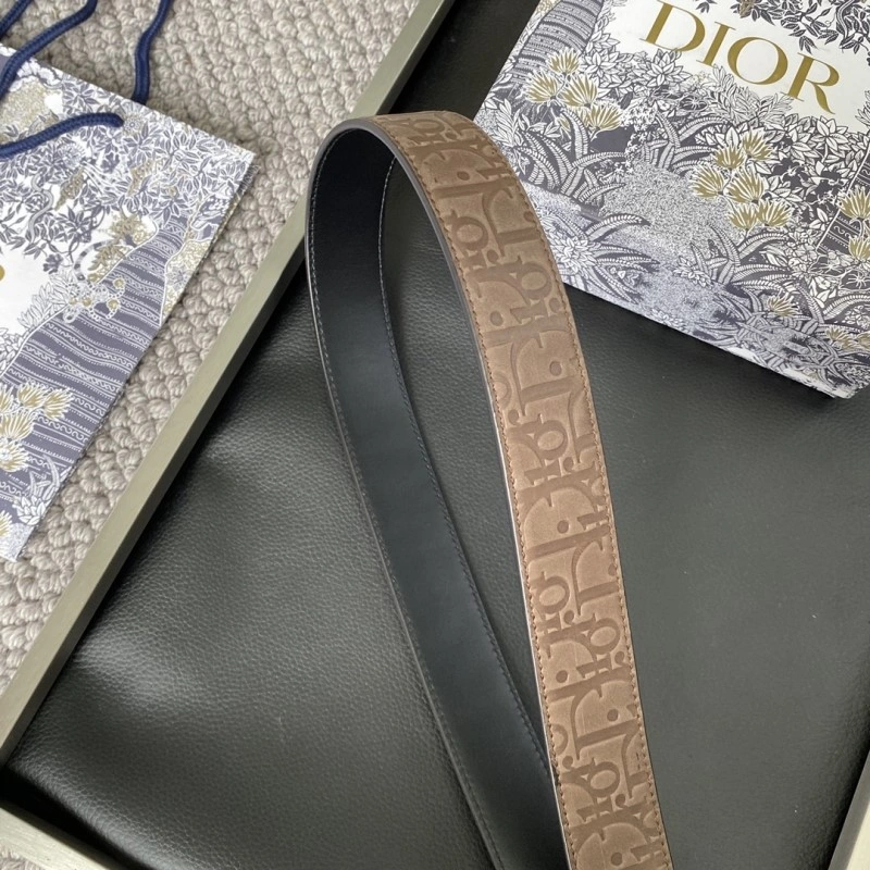 Sleek Christian Dior Belts 284622