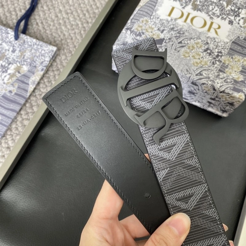 Sleek Christian Dior Belts 284634