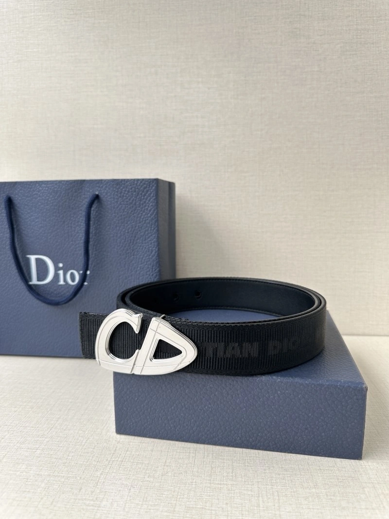 Snug Christian Dior Belts 284598