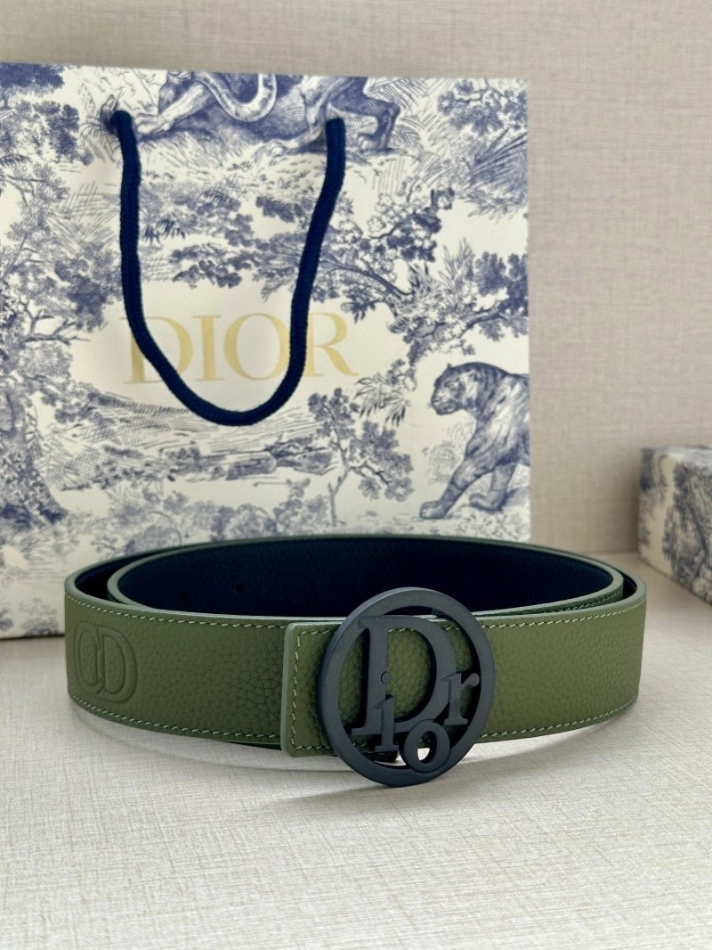 Sleek Christian Dior Belts 284531