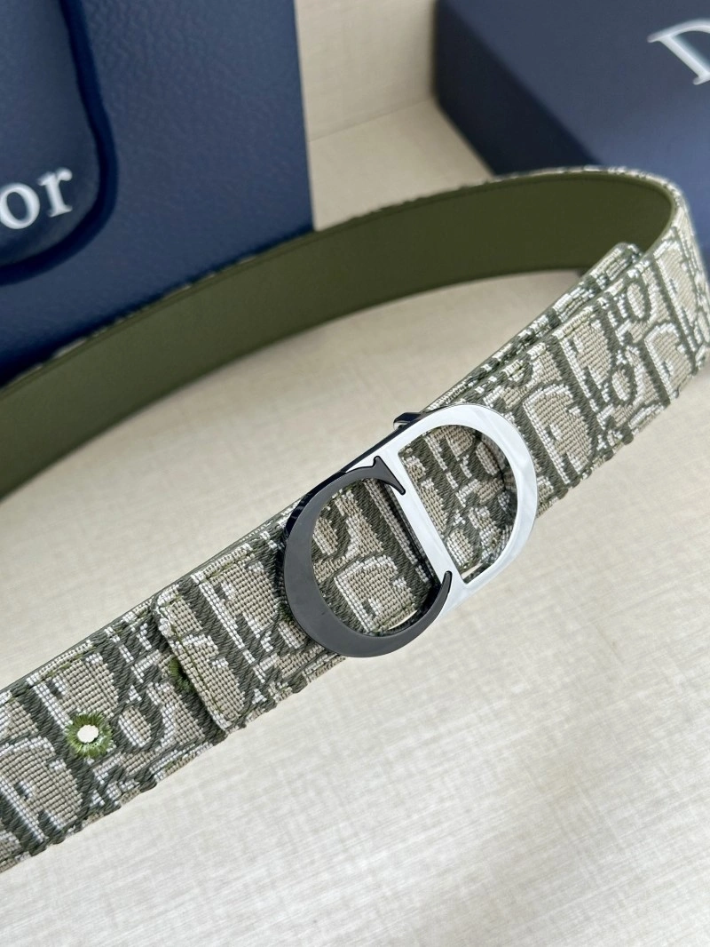 Trendsetting Christian Dior Belts 284547