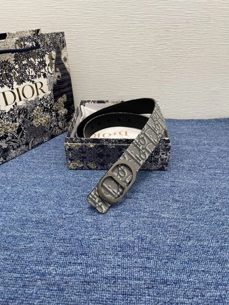 Neat Christian Dior Belts 284519