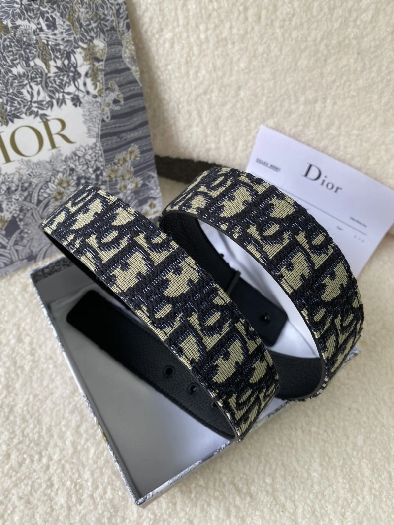 Supportive Christian Dior Belts 284503