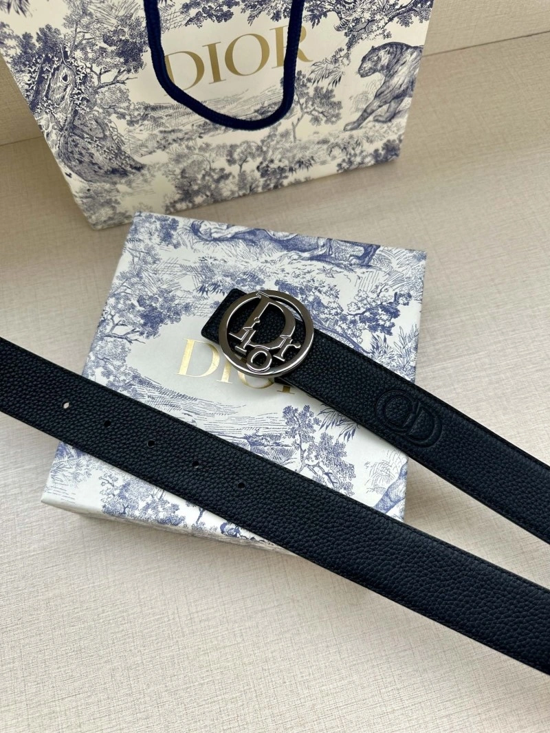 Effortless Christian Dior Belts 284462