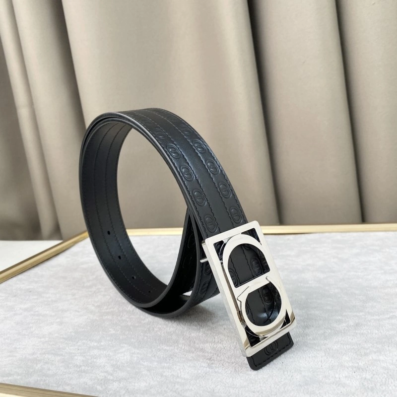 Vibrant Christian Dior Belts 284451