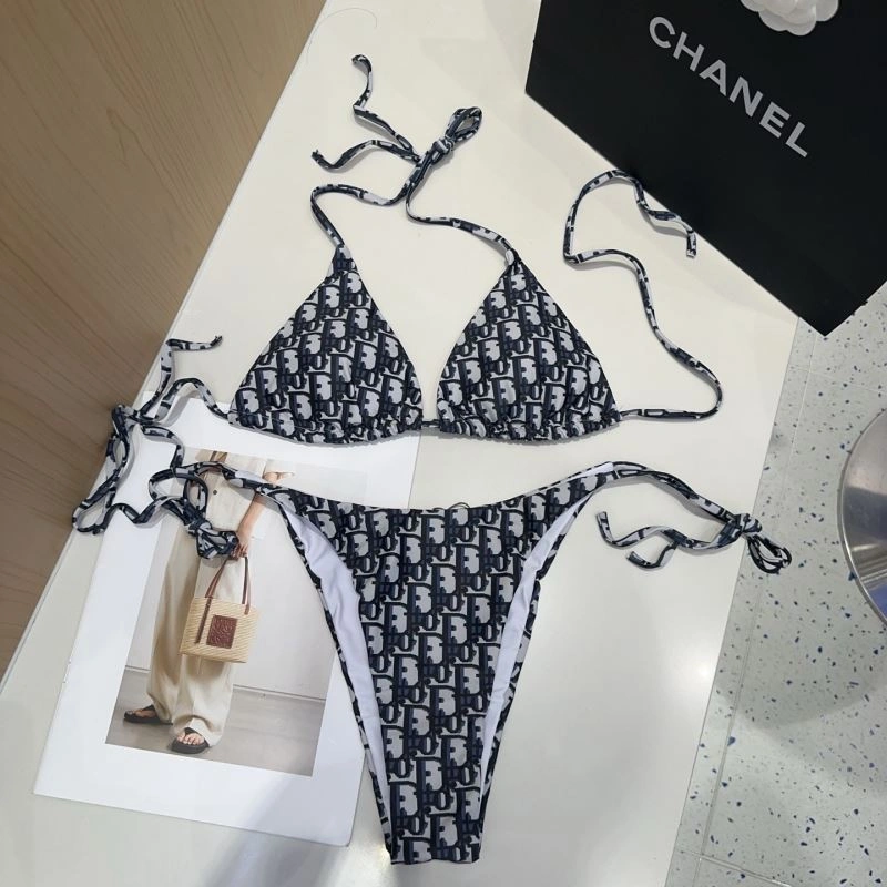 Flexible Christian Dior Bikins 256085
