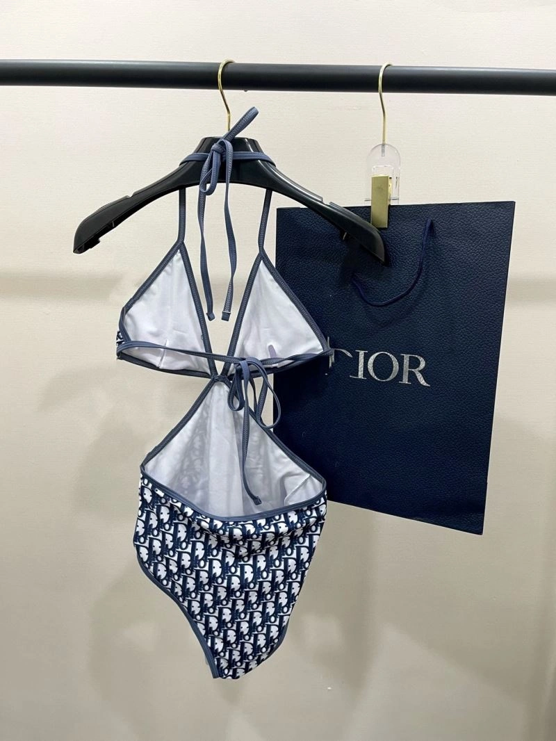 Effortless Christian Dior Bikins 256529