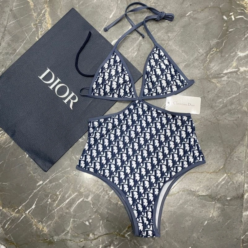 Effortless Christian Dior Bikins 256529
