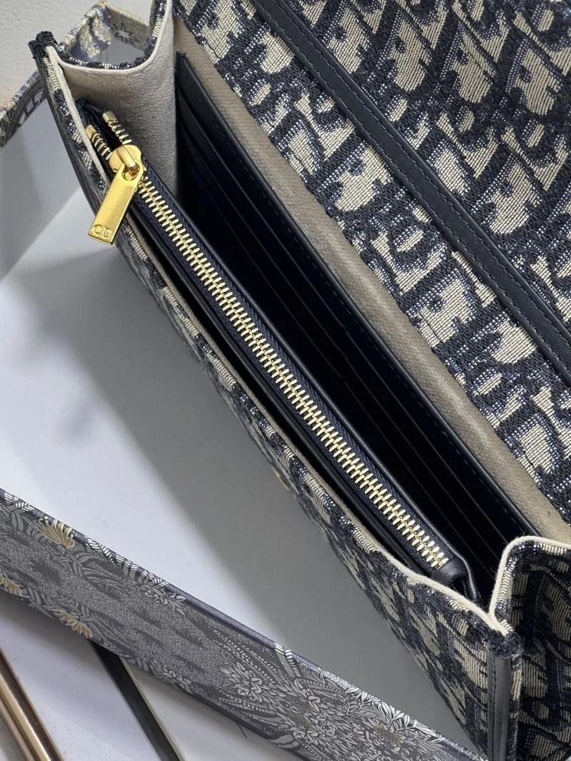 Classic Christian Dior Bobby Bags 76145