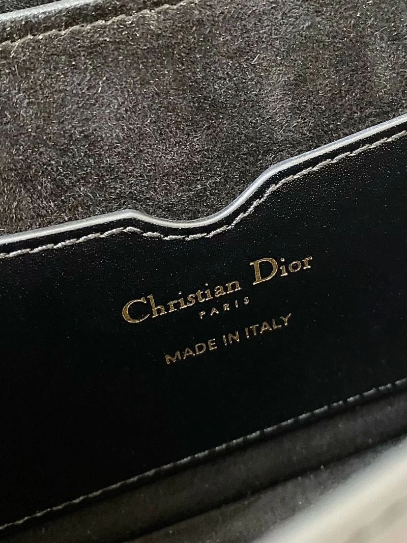 Trendsetting Christian Dior Bobby Bags 71268