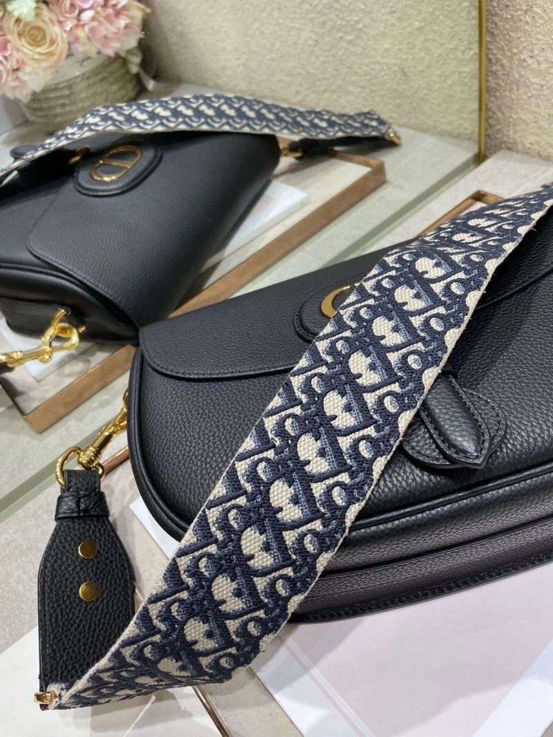 Elegant Christian Dior Bobby Bags 71256