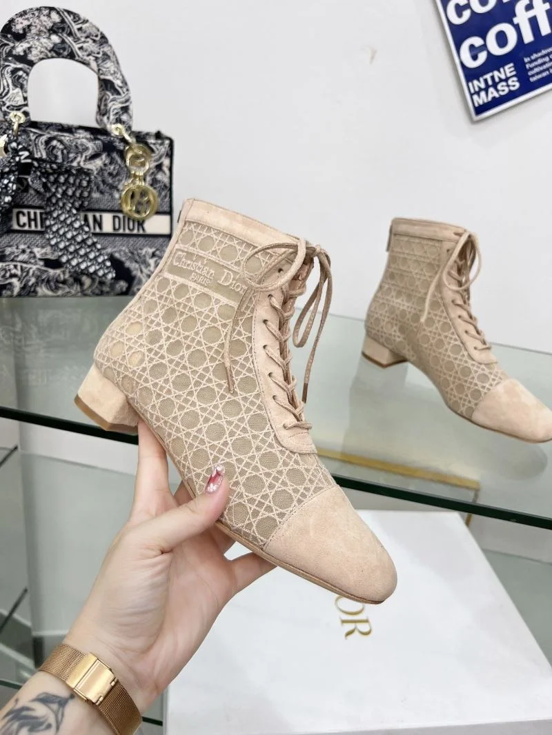 Lightweight Christian Dior Boots 22584