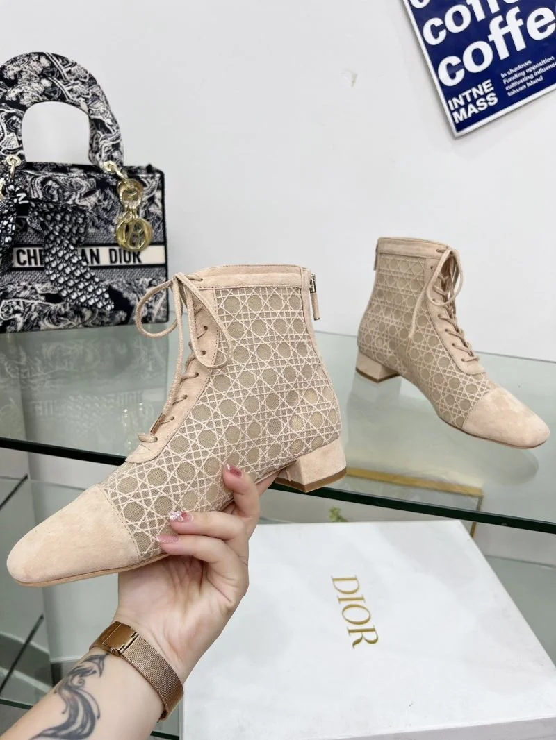 Lightweight Christian Dior Boots 22584