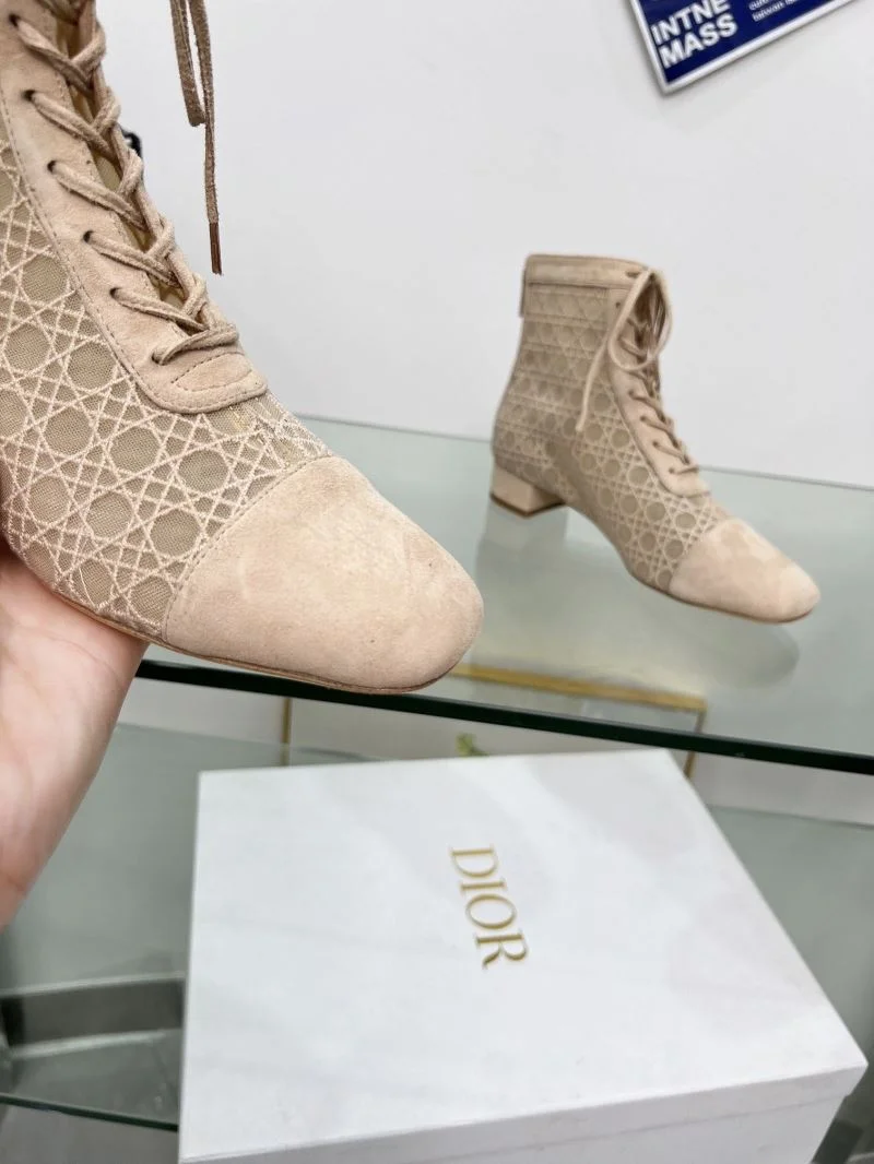 Lightweight Christian Dior Boots 22584
